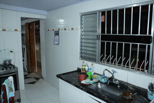 Casa para alugar com 1 quarto, 64m² em Jardim Casa Branca, Embu das Artes