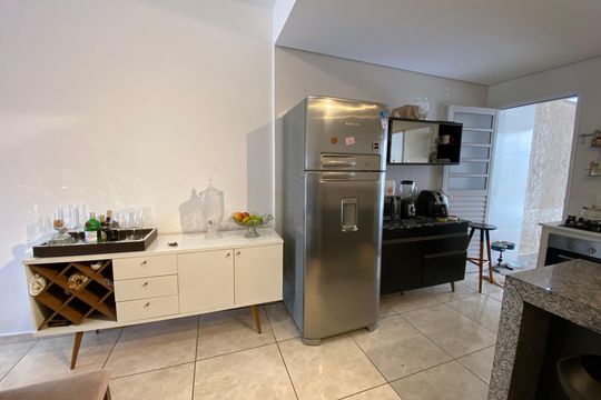 Cozinha de casa à venda com 2 quartos, 104m² em Vila Adalgisa, São Paulo