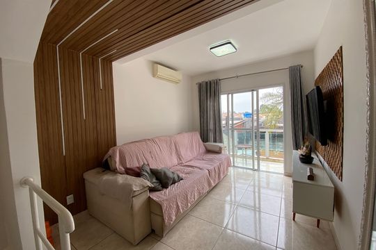 Sala de casa à venda com 2 quartos, 104m² em Vila Adalgisa, São Paulo