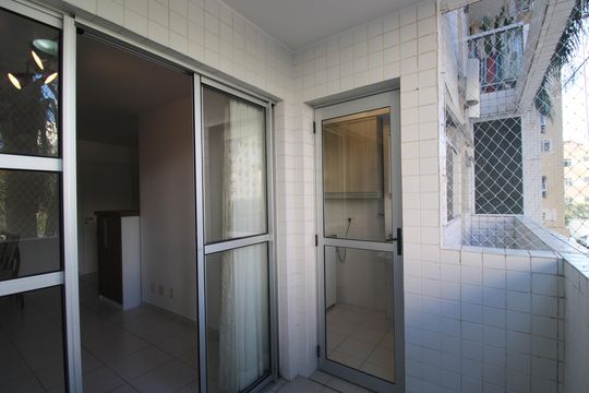 Sala - Varanda de apartamento à venda com 2 quartos, 74m² em Curicica, Rio de Janeiro