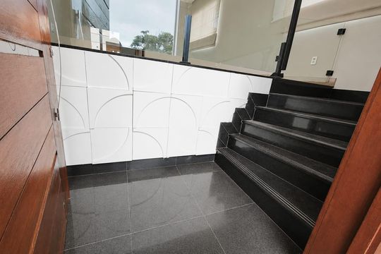 Casa de Condomínio para alugar com 5 quartos, 400m² em Alphaville Araguaia, Goiânia