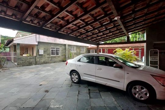 Casa à venda com 3 quartos, 290m² em Taquara, Rio de Janeiro