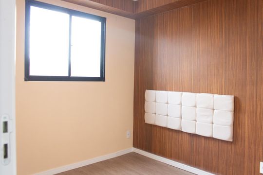 Quarto 1 de apartamento para alugar com 2 quartos, 37m² em Jardim Aeroporto, São Paulo