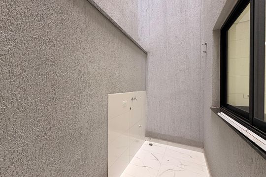 Lavanderia de casa à venda com 2 quartos, 110m² em Parque das Nações, Santo André