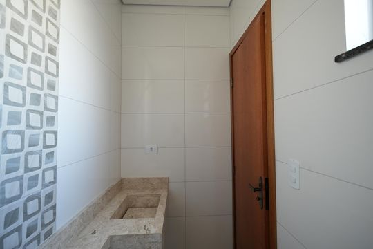 Casa à venda com 2 quartos, 110m² em Parque das Nações, Santo André