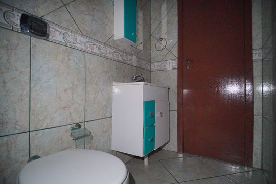 Banheiro de apartamento para alugar com 3 quartos, 80m² em Capão da Cruz, Sapucaia do Sul