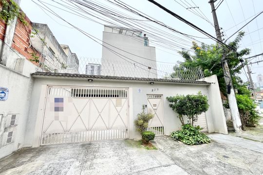 Fachada de casa de condomínio à venda com 2 quartos, 100m² em Parada Inglesa, São Paulo
