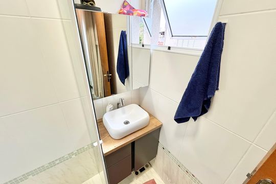 Banheiro da Suíte 2 de casa de condomínio à venda com 2 quartos, 100m² em Parada Inglesa, São Paulo
