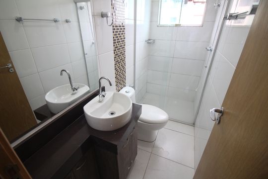 Banheiro 1 de apartamento à venda com 3 quartos, 200m² em Barreiro, Belo Horizonte