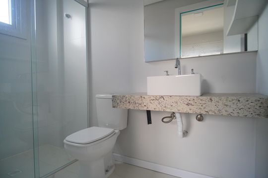 Banheiro de apartamento para alugar com 2 quartos, 93m² em Pinheiro, São Leopoldo