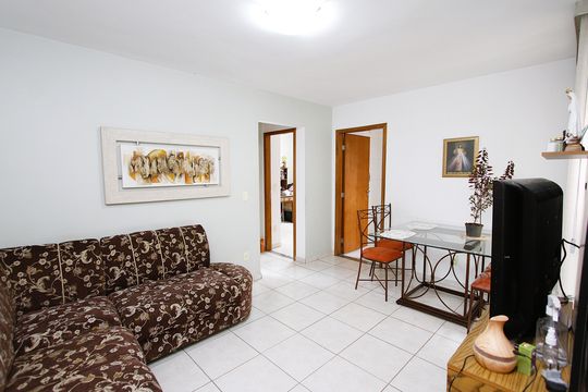 Apartamento à venda com 2 quartos, 45m² em Havaí, Belo Horizonte