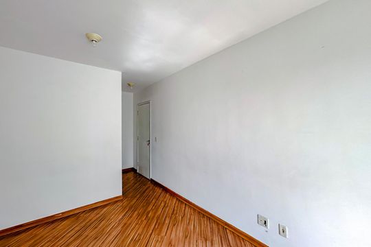Sala de apartamento para alugar com 3 quartos, 64m² em Vila Moreira, São Paulo