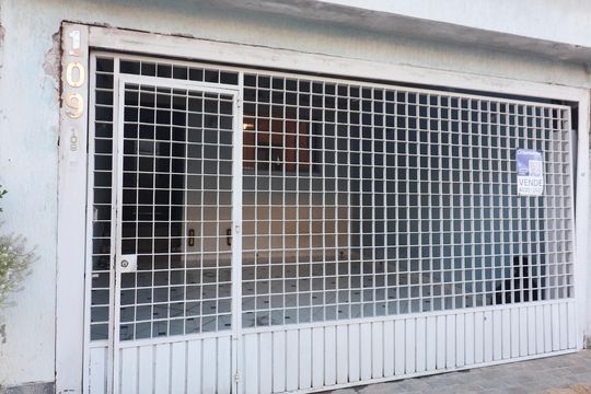 Fachada  de casa à venda com 3 quartos, 150m² em Vila Damasio, São Bernardo do Campo