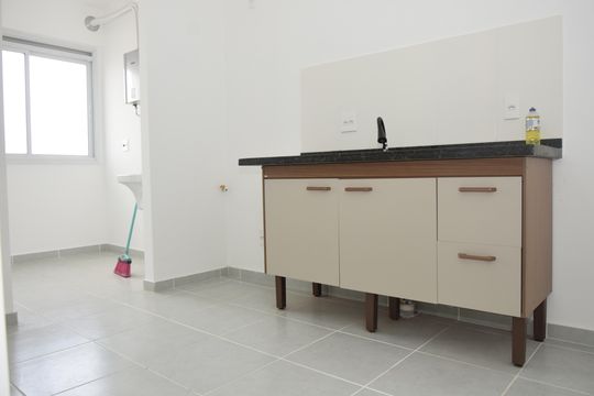 Cozinha de apartamento para alugar com 2 quartos, 82m² em Parque Esplanada, Embu das Artes