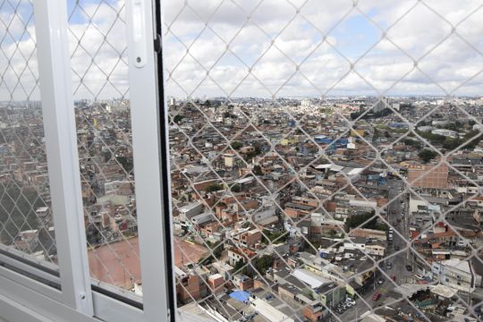 Vista da Suíte de apartamento para alugar com 2 quartos, 82m² em Parque Esplanada, Embu das Artes