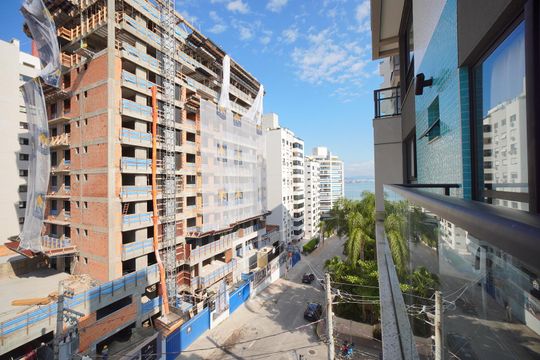 Vista do Quarto de apartamento para alugar com 1 quarto, 45m² em Agronômica, Florianópolis