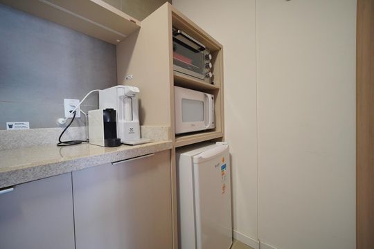 Cozinha de apartamento para alugar com 1 quarto, 45m² em Agronômica, Florianópolis