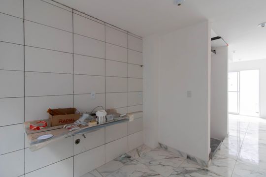 Cozinha de casa de condomínio para alugar com 2 quartos, 93m² em Vila Moreira, Guarulhos
