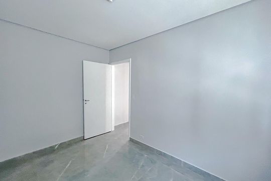 Quarto 2 de apartamento à venda com 2 quartos, 70m² em Parque São Jorge, São Paulo
