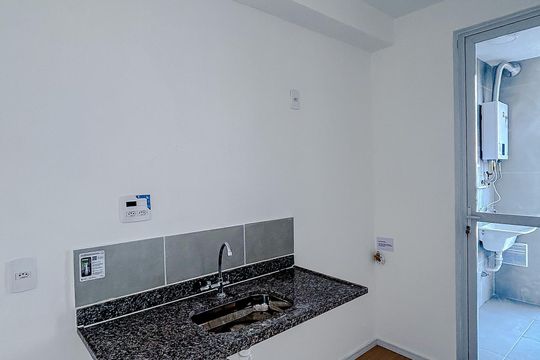 Cozinha de apartamento para alugar com 2 quartos, 43m² em Tatuapé, São Paulo