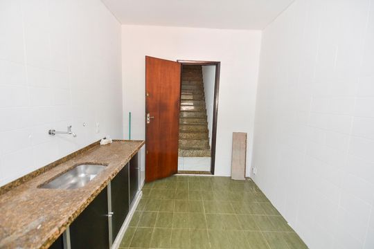 Cozinha de casa para alugar com 4 quartos, 500m² em Tijuca, Rio de Janeiro