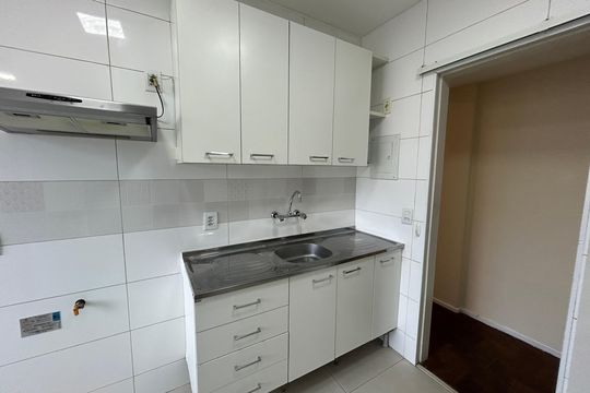 Cozinha de apartamento à venda com 2 quartos, 67m² em Méier, Rio de Janeiro