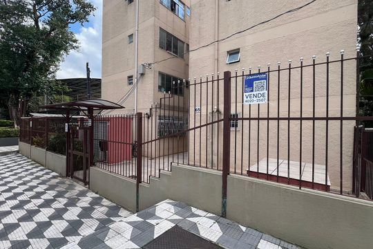 Fachada de apartamento à venda com 3 quartos, 65m² em Alto de Pinheiros, São Paulo