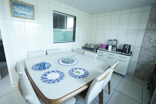 Casa de Condomínio à venda com 3 quartos, 120m² em Loteamento Alphaville Residencial, Goiânia