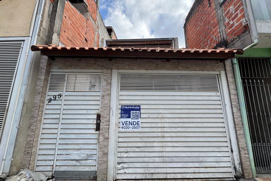 Fachada com PLACA de casa à venda com 2 quartos, 125m² em Santa Maria, Osasco