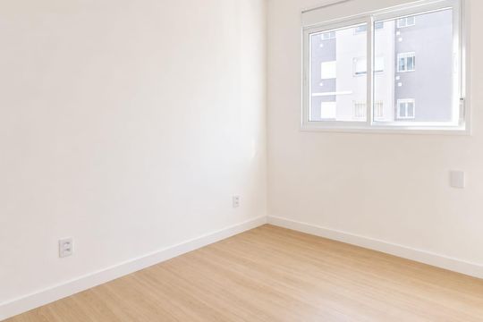 Quarto de apartamento para alugar com 2 quartos, 55m² em Jardim Sabará, Porto Alegre