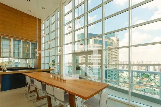 Apartamento para alugar com 1 quarto, 42m² em Pinheiros, São Paulo