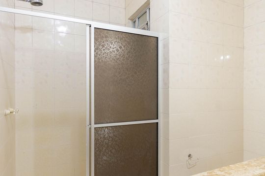 Casa à venda com 4 quartos, 250m² em Centro, Canoas