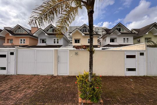 Fachada de casa de condomínio à venda com 5 quartos, 203m² em Recreio dos Bandeirantes, Rio de Janeiro