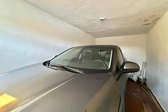 Garagem de casa à venda com 3 quartos, 145m² em Parque Jabaquara, São Paulo