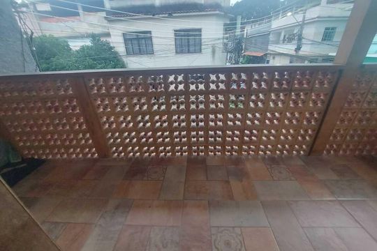Casa para alugar com 2 quartos, 130m² em Vargem Pequena, Rio de Janeiro