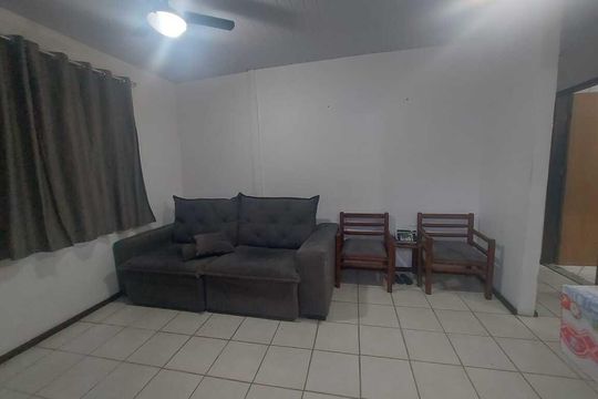 Sala de casa para alugar com 2 quartos, 130m² em Vargem Pequena, Rio de Janeiro