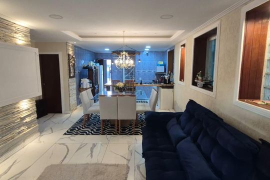 Sala/Cozinha de casa para alugar com 4 quartos, 140m² em Unamar, Cabo Frio
