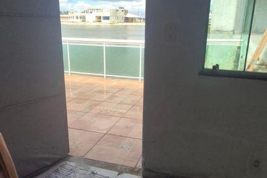 Área externa de casa para alugar com 4 quartos, 140m² em Unamar, Cabo Frio