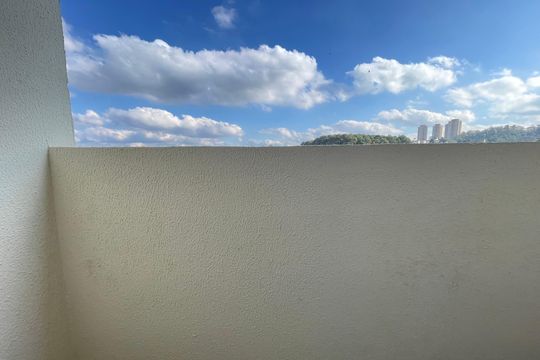 Varanda de apartamento à venda com 3 quartos, 60m² em Conjunto Promorar Raposo Tavares, São Paulo