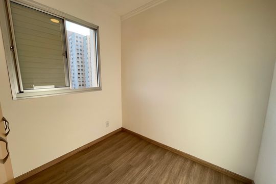 Quarto 3 de apartamento à venda com 3 quartos, 60m² em Conjunto Promorar Raposo Tavares, São Paulo