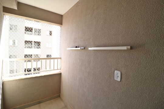 Sacada de apartamento para alugar com 2 quartos, 46m² em Jardim Espanha, Uberlândia
