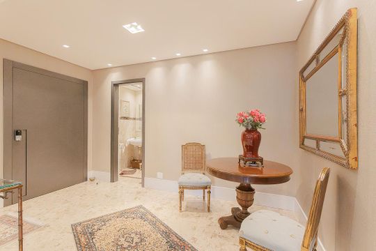 Hall de entrada de apartamento à venda com 3 quartos, 420m² em Jardim Paulista, São Paulo
