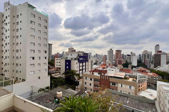 Apartamento à venda com 2 quartos, 74m² em Santo Antônio, Belo Horizonte