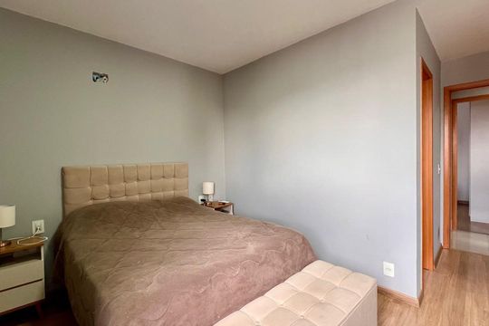 Apartamento à venda com 2 quartos, 74m² em Santo Antônio, Belo Horizonte