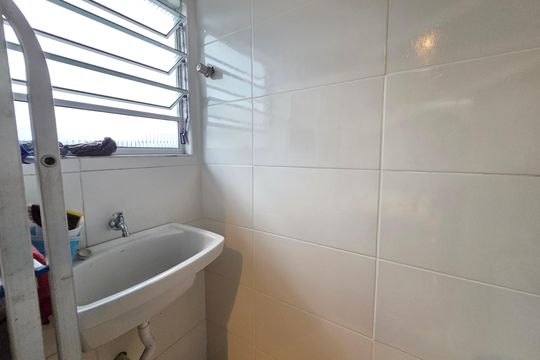 Área de Serviço de casa de condomínio para alugar com 2 quartos, 57m² em Vila Tupi, Praia Grande
