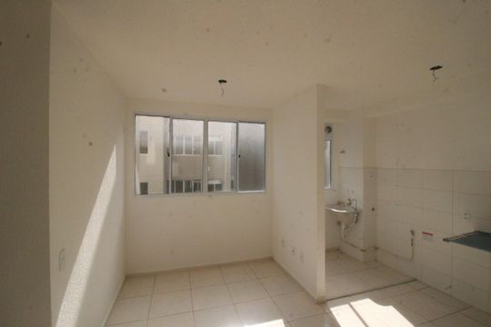 Sala de apartamento para alugar com 2 quartos, 41m² em Cabuçu, Nova Iguaçu