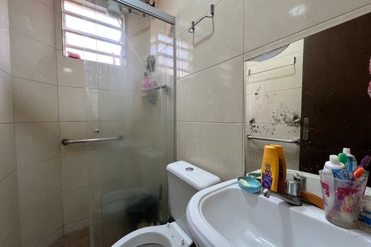 Banheiro Social de apartamento à venda com 2 quartos, 55m² em Rio Branco, Belo Horizonte