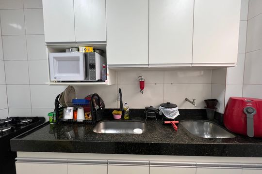 Cozinha de apartamento à venda com 2 quartos, 55m² em Rio Branco, Belo Horizonte