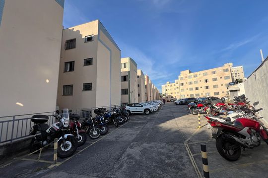 Garagem de apartamento à venda com 2 quartos, 55m² em Rio Branco, Belo Horizonte