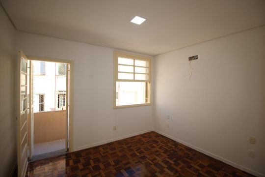 Quarto 2 de apartamento à venda com 2 quartos, 69m² em Floresta, Porto Alegre